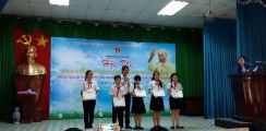 Thi kể chuyện về Bác