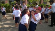 Trò chơi Ngậm muổng chuyền chanh