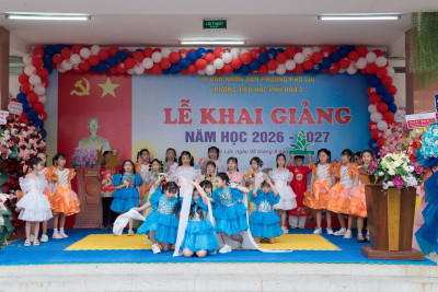 Trường TH Phú Hòa 2 khai giảng năm học 2026-2027