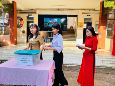 TRƯỜNG TIỂU HỌC PHÚ HÒA 2 CHUNG TAY ỦNG HỘ QUỸ "VÌ NGƯỜI NGHÈO" PHƯỜNG PHÚ LỢI NĂM 2026