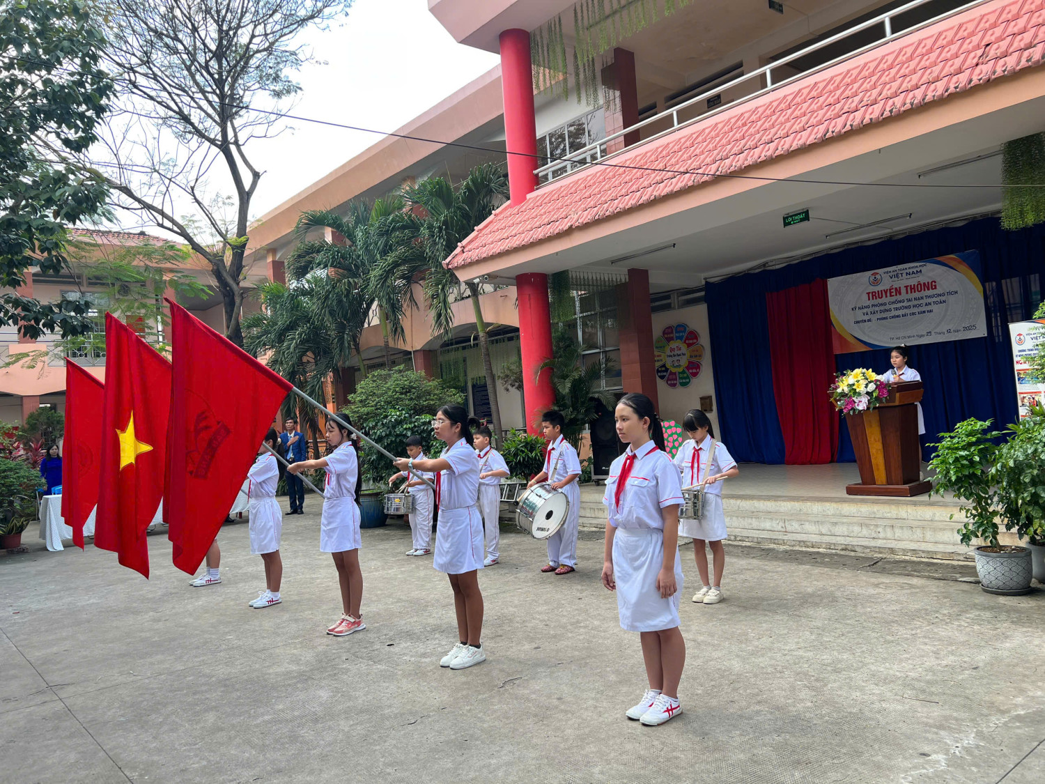 z7376812928037 3df369664ad0047316bb56c371403af9