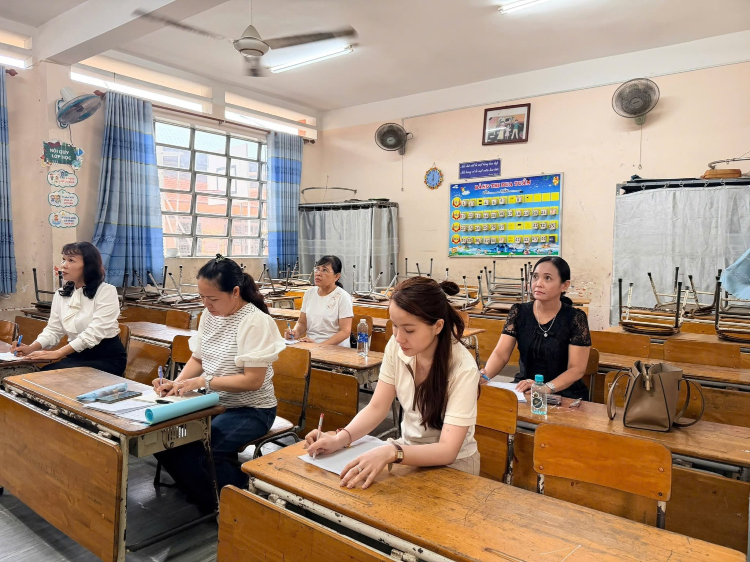 TRƯỜNG TIỂU HỌC PHÚ HÒA 2 THAM GIA TẬP HUẤN SỬ DỤNG SÁCH GIÁO KHOA TIẾNG ANH LỚP 1, LỚP 2